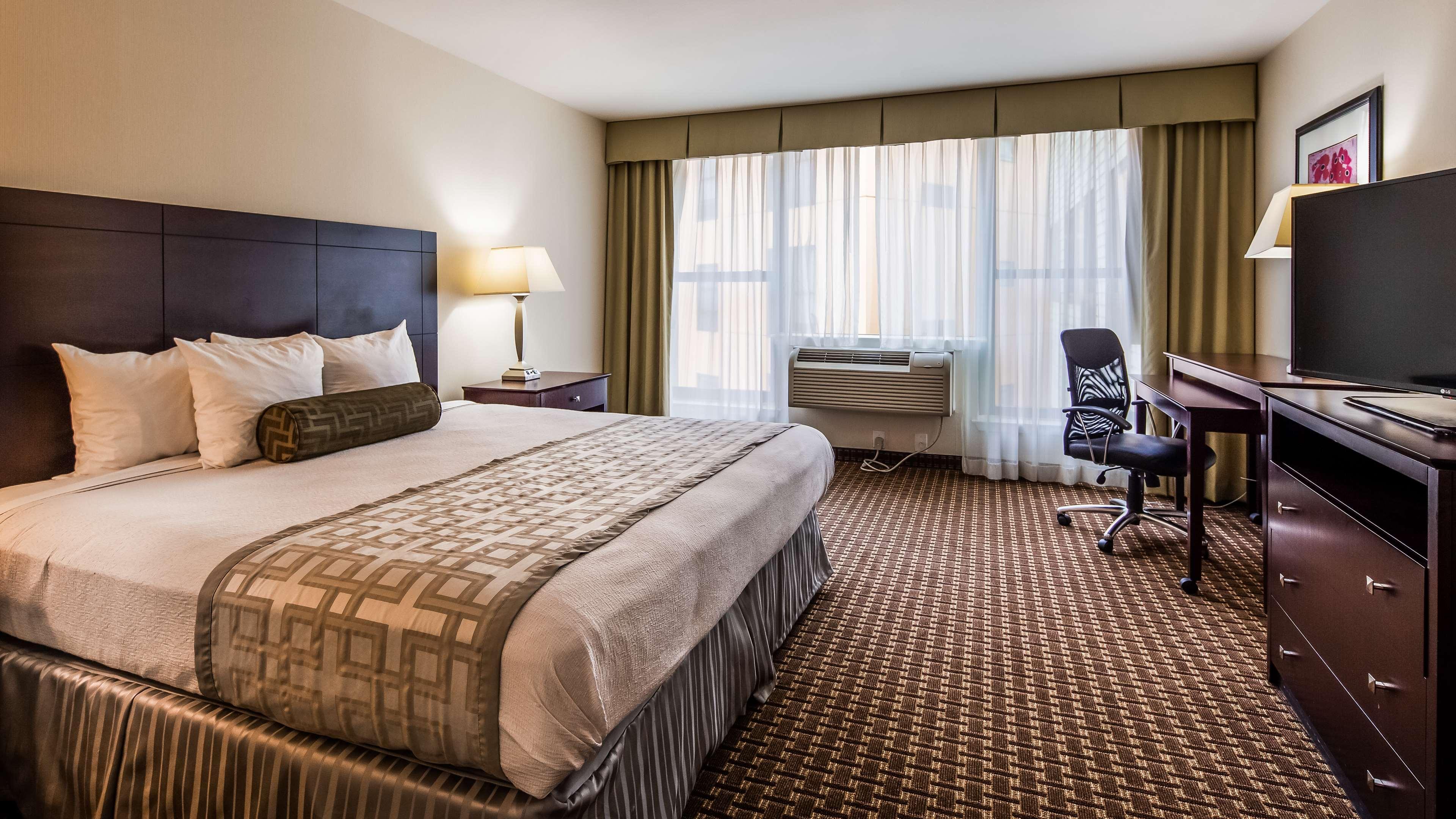 Best Western Plus Philadelphia Airport South - At Widener University Честер Экстерьер фото
