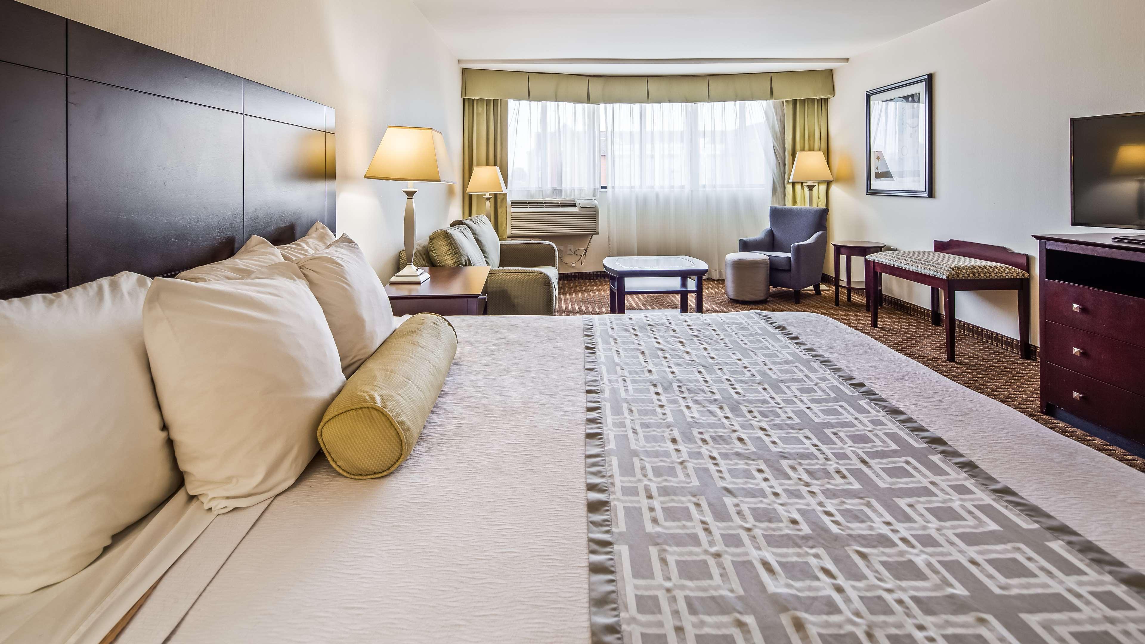 Best Western Plus Philadelphia Airport South - At Widener University Честер Экстерьер фото